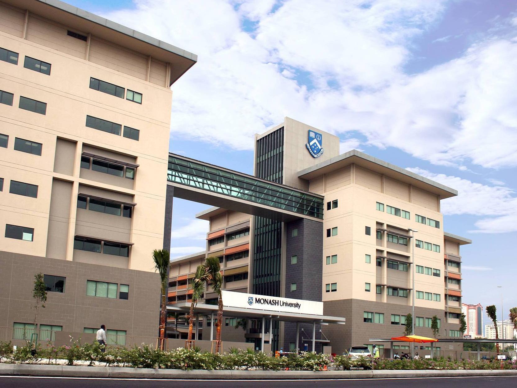 Clayton Monash Motor Inn & Serviced Apartments Exterior photo