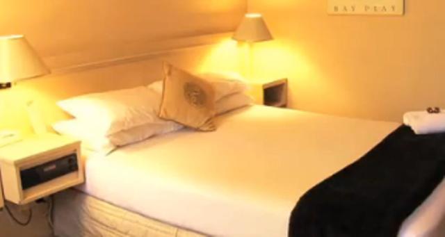 Clayton Monash Motor Inn & Serviced Apartments Room photo