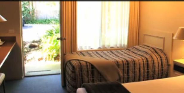 Clayton Monash Motor Inn & Serviced Apartments Room photo